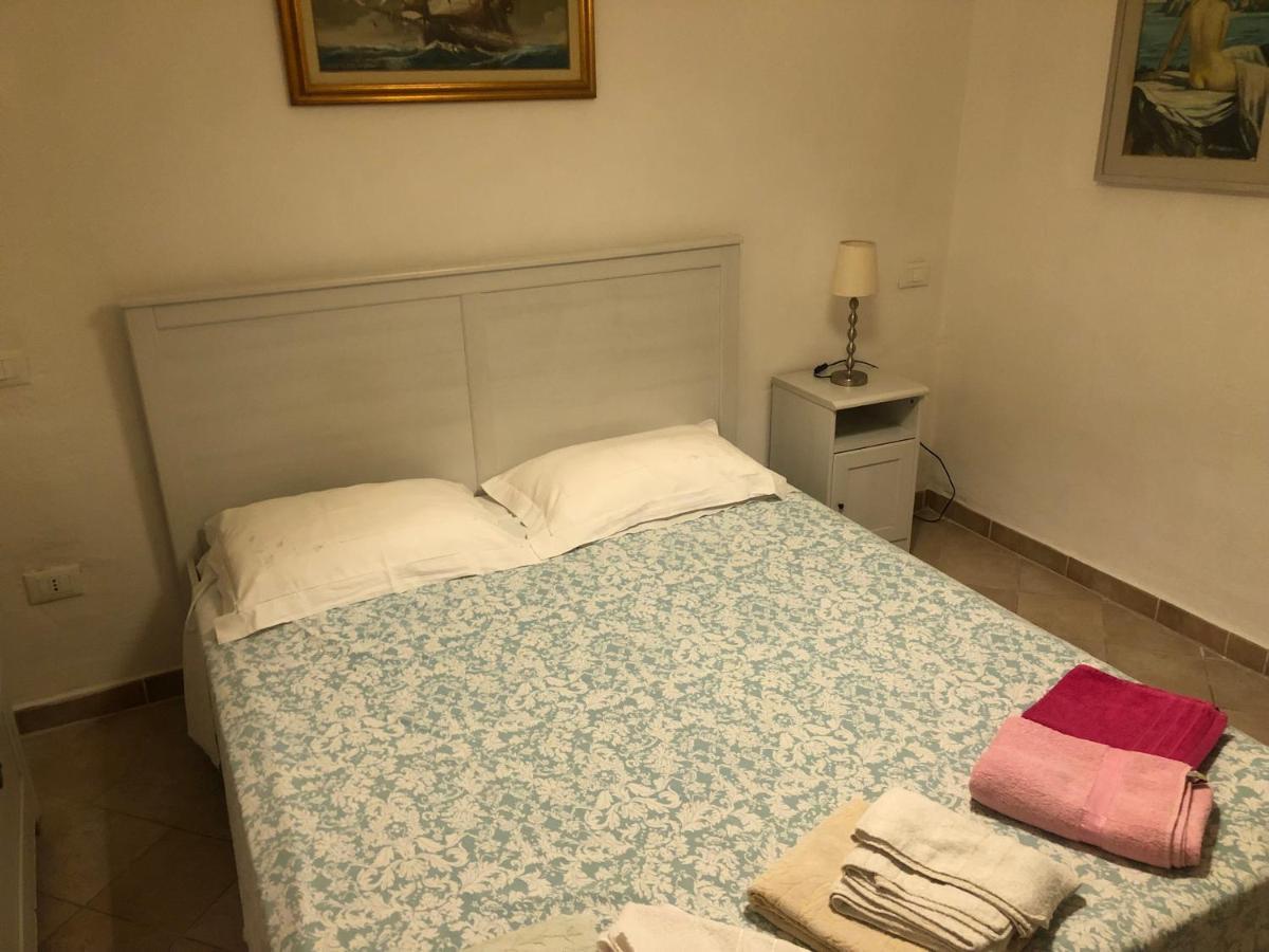 Casa Gabry In Centro Appartamento Sarzana Esterno foto