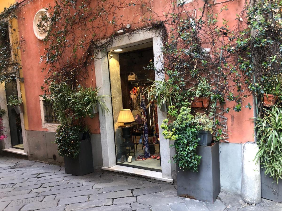Casa Gabry In Centro Appartamento Sarzana Esterno foto